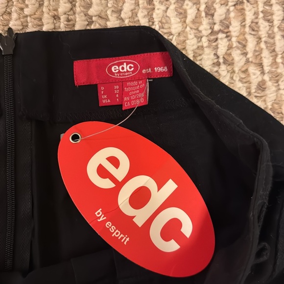 edc by ESPRIT Pleated Skirt (1) - Picture 3 of 5